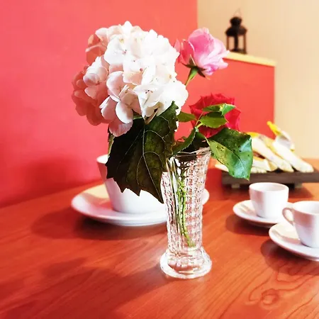 Palazzo Azelio Oda ve Kahvaltı *